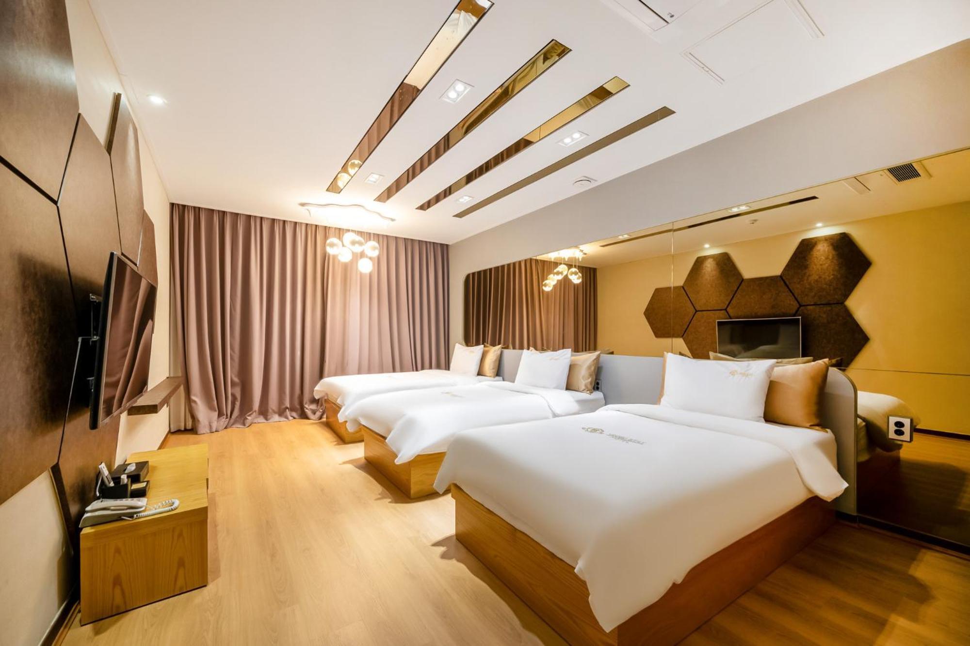 Yeosu Stay Hotel Kamer foto