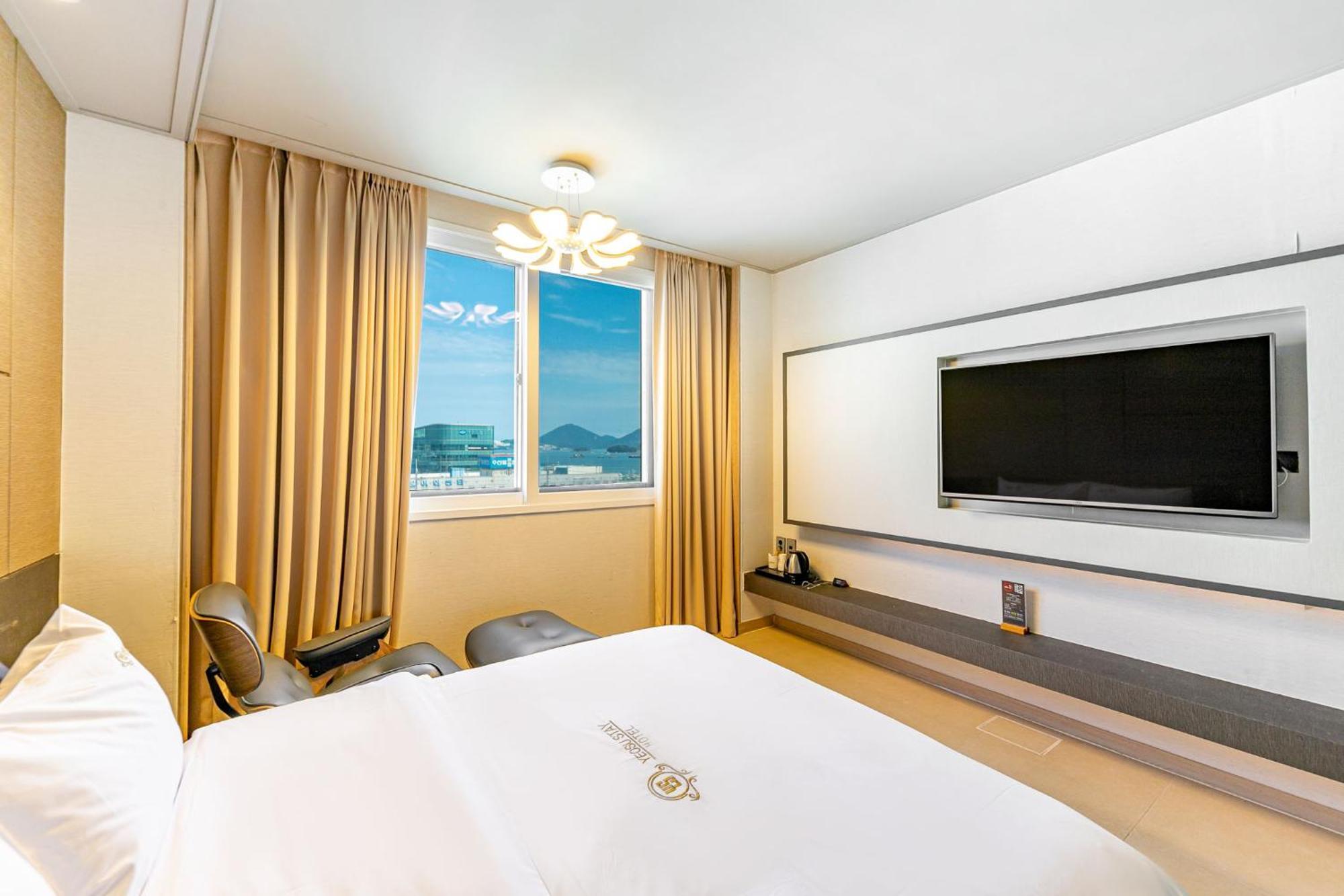 Yeosu Stay Hotel Kamer foto