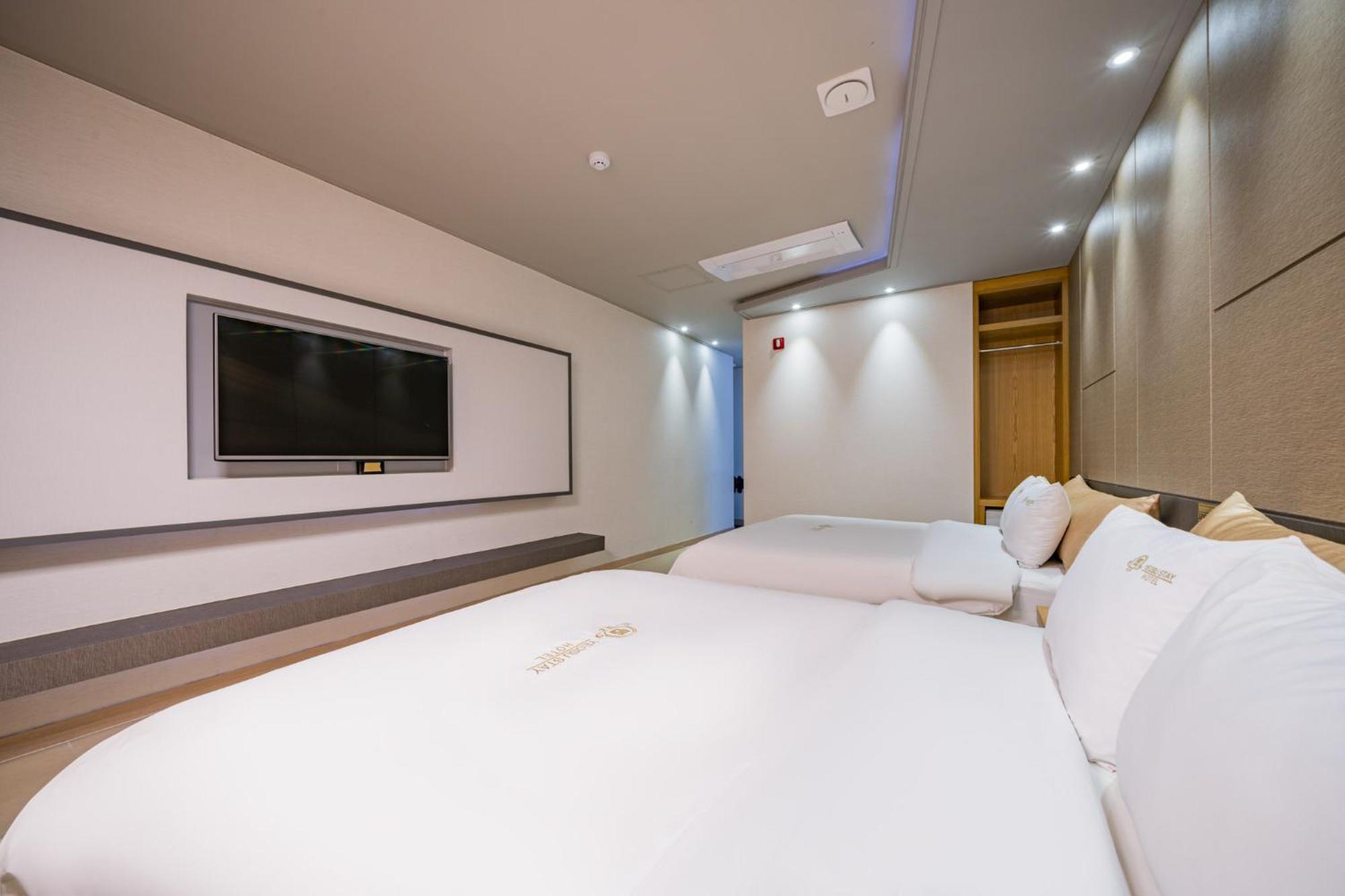 Yeosu Stay Hotel Kamer foto